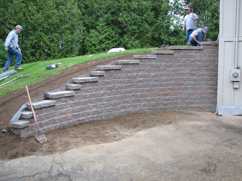 How to make a retaining wall on a slope